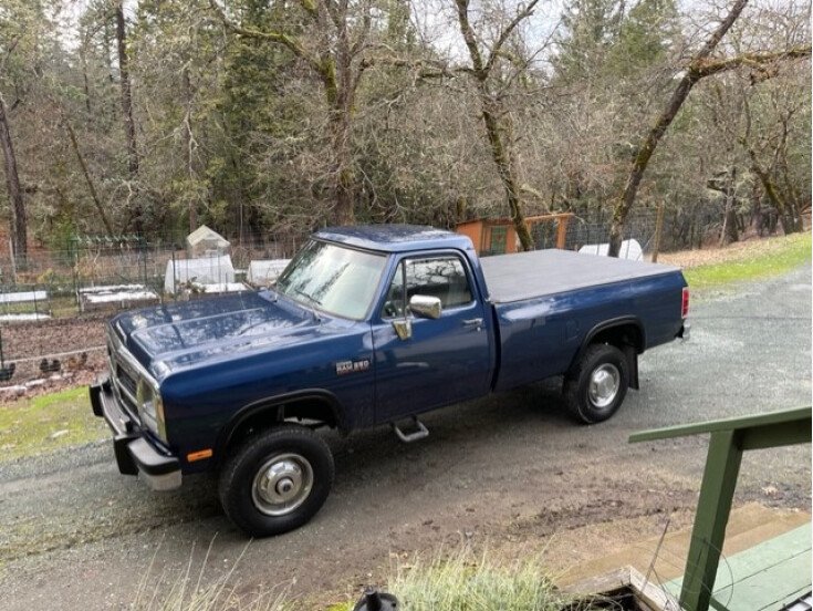 Photo for 1992 Dodge D/W Truck 4x4 Regular Cab W-250